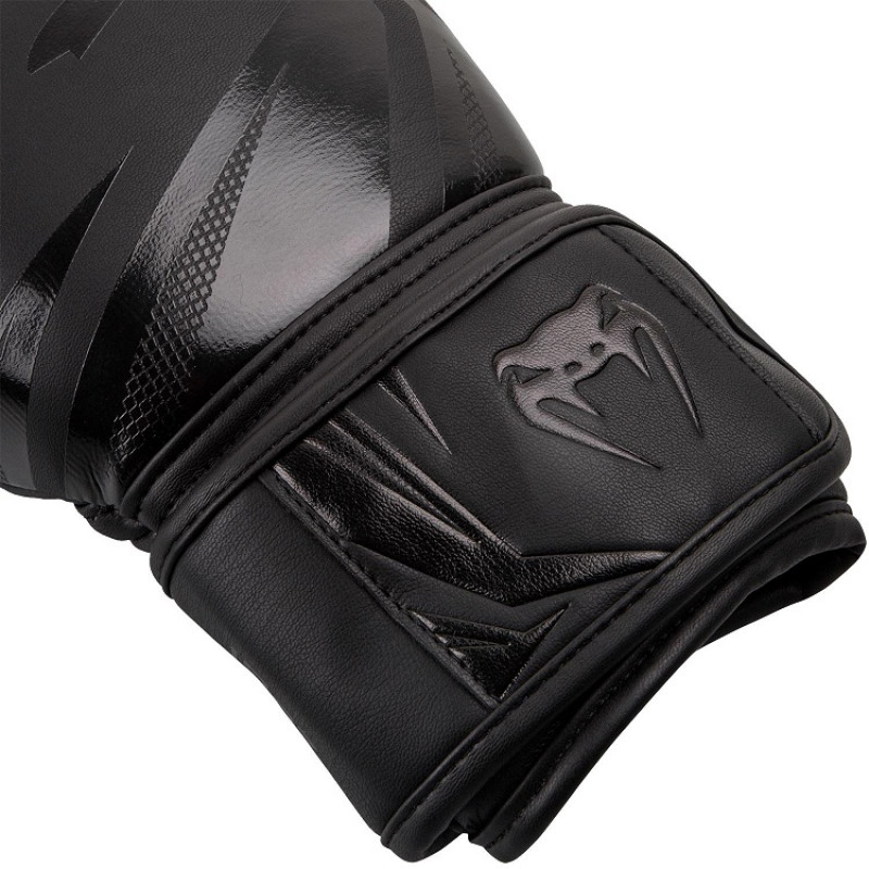 Перчатки Venum Challenger 3.0 Boxing Gloves Black (01538) фото 6