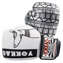 Боксёрские перчатки YOKKAO Anubis Gloves white