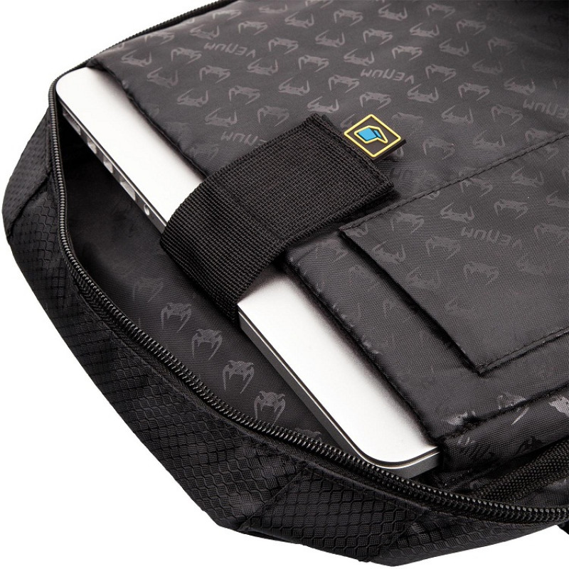 Рюкзак Venum Challenger Pro Backpack Black/Gold (01568) фото 6
