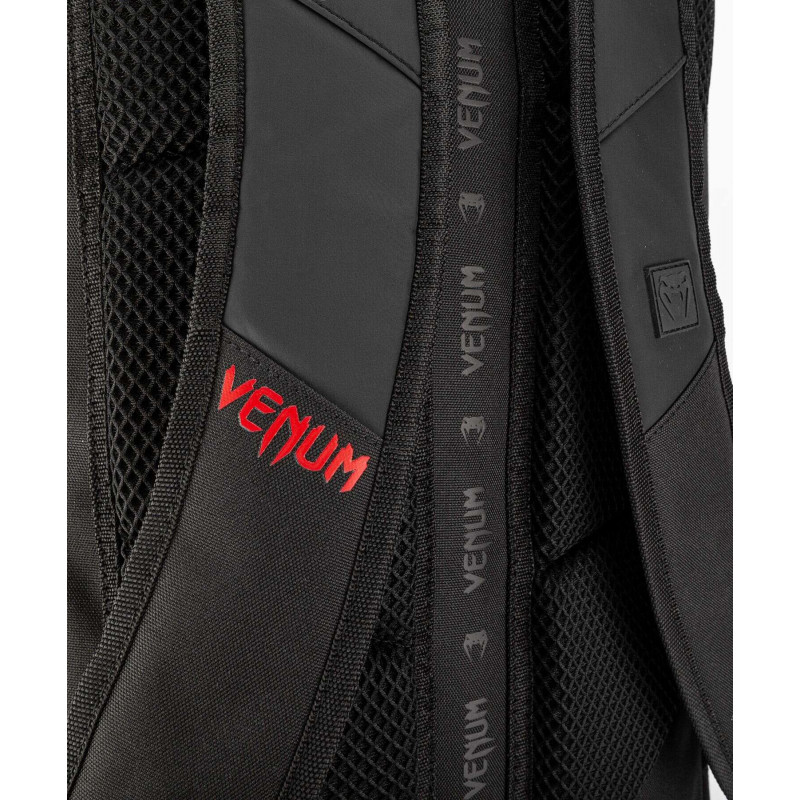 Рюкзак Venum Challenger Xtrem Evo Black/Red (01988) фото 6