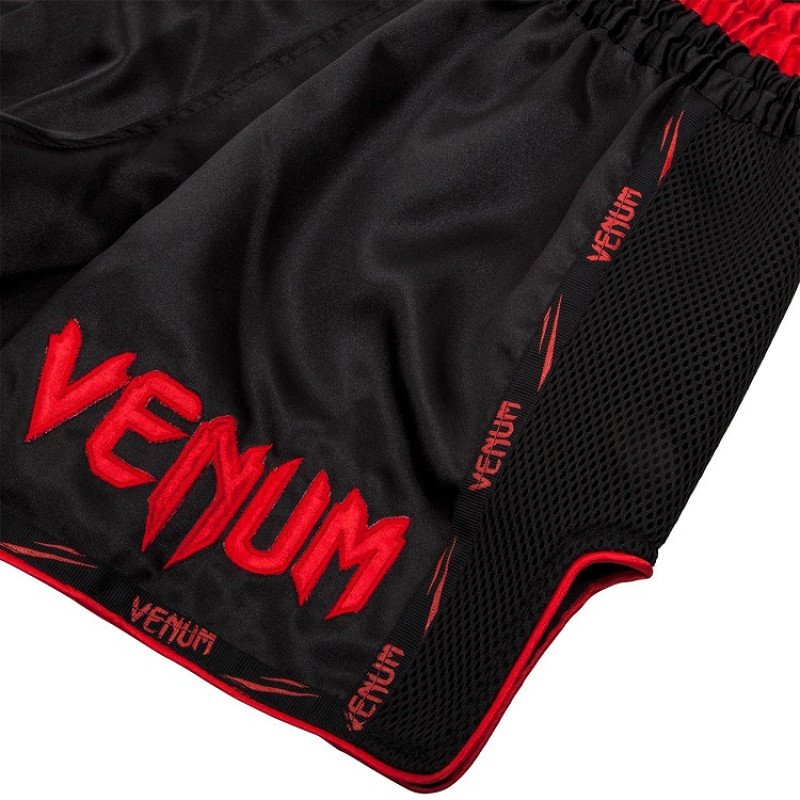 Шорты Venum Giant Muay Thai Shorts Black/Red (01715) фото 4