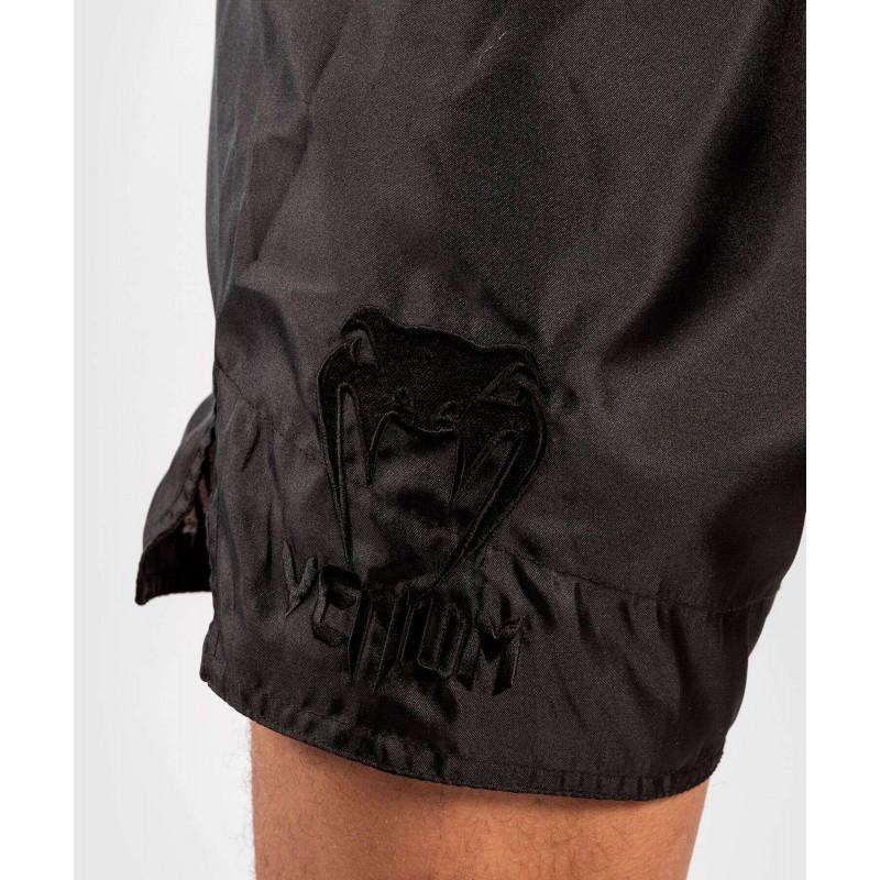 Шорты Venum Logos Muay Thai Shorts Black/Black (02142) фото 5