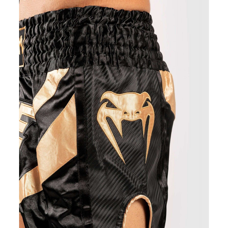 Шорты Venum ONE FC Muay Thai Shorts Black/Gold (01952) фото 6