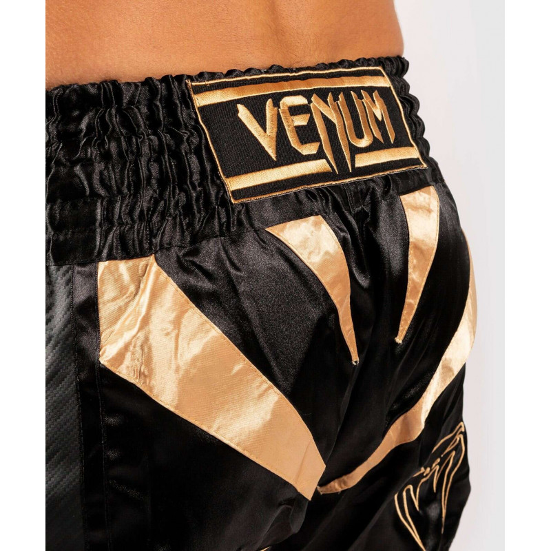 Шорты Venum ONE FC Muay Thai Shorts Black/Gold (01952) фото 7