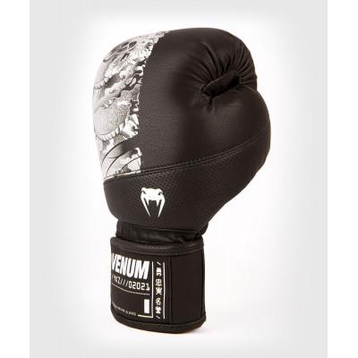 Перчатки Venum YKZ21 Boxing Gloves Black/Silver (02299) фото 4