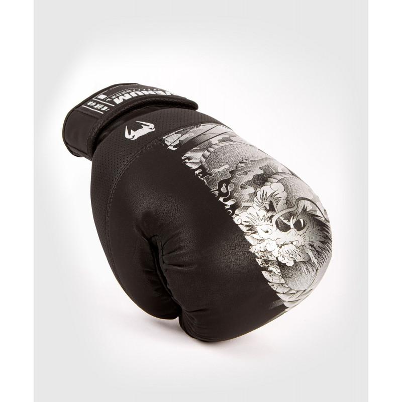 Перчатки Venum YKZ21 Boxing Gloves Black/Silver (02299) фото 3
