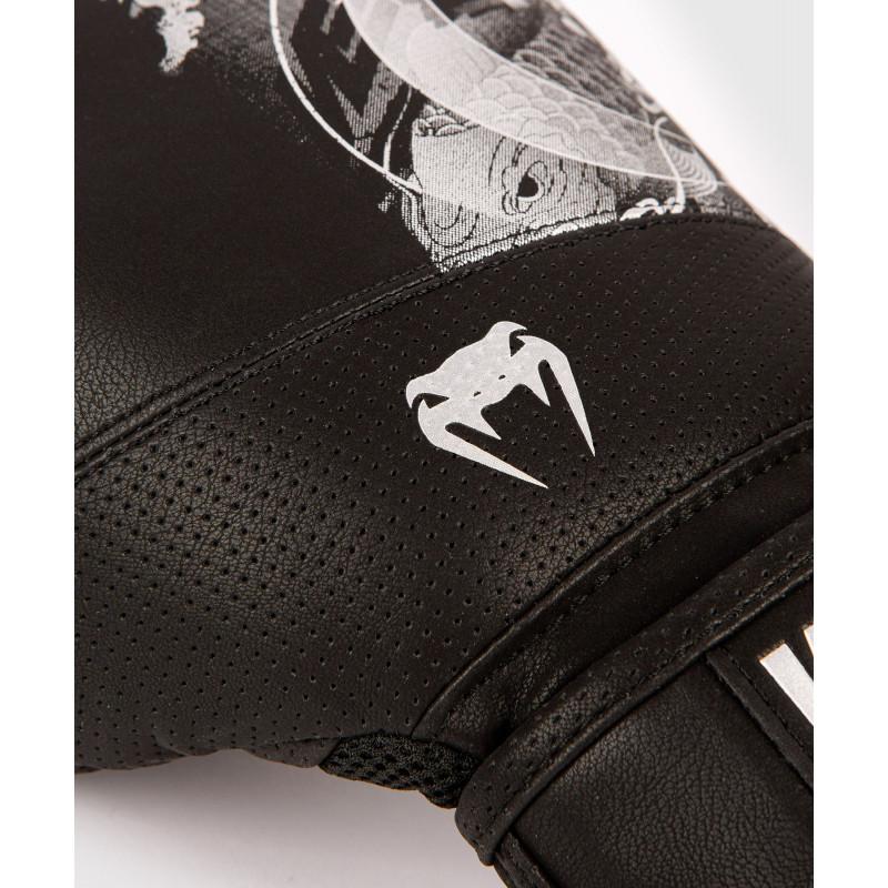 Перчатки Venum YKZ21 Boxing Gloves Black/Silver (02299) фото 7