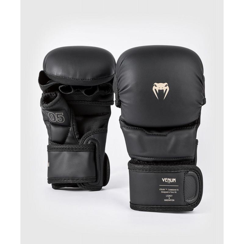 Перчатки MMA Venum Impact Evo Sparring Black (02964) фото 1